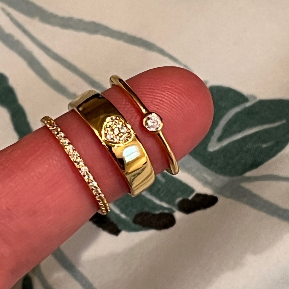 Gold sterling midi-rings, all 3 stamped 925 & come together as a set
